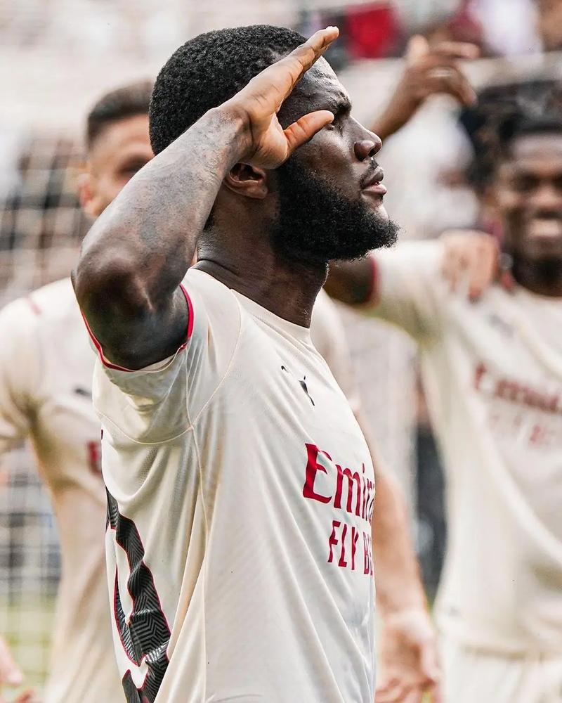 安东尼自贝蒂斯首秀以来参与23球，同期为西甲球员第六多（安东尼自为贝蒂斯完成首秀以来已参与23球，位列同期西甲第六）