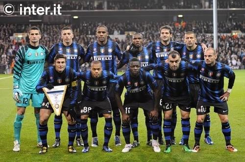 记者：拜仁考虑通过引进巴莱巴以顶替去向未明的格雷茨卡（记者称拜仁考虑引进巴莱巴，顶替去向未定的格雷茨卡）