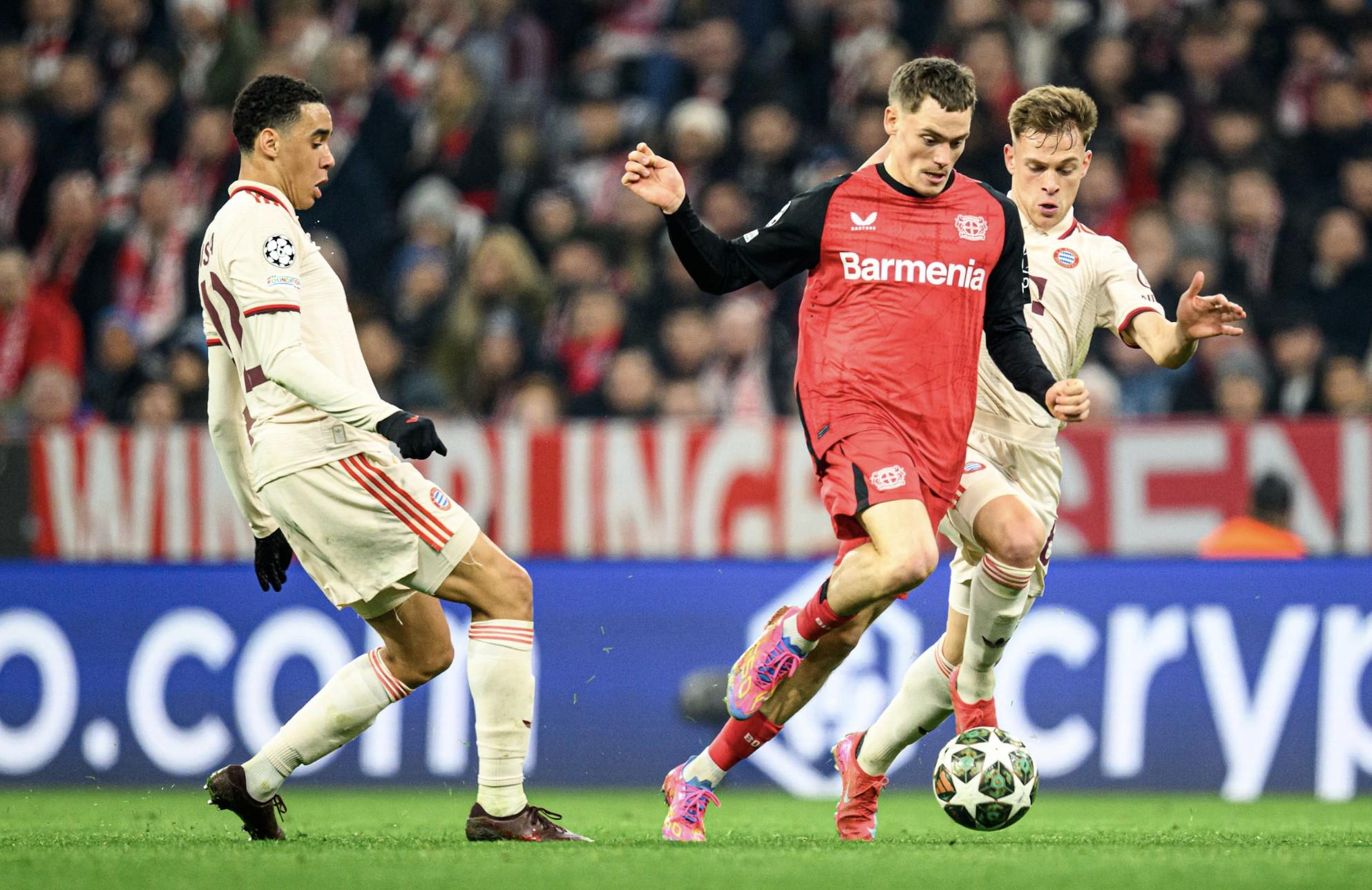 澳超半场：鲁弗推射建功，惠灵顿凤凰暂1-0阿德莱德联（澳超半场战报：鲁弗低射破门，惠灵顿凤凰暂以1-0领先阿德莱德联）