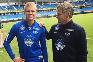 ESPN：费内巴切队长扬达什涉赌被捕，据称是通过他人下注（ESPN：费内巴切队长扬达什因涉嫌参与赌博被拘，传通过他人代为下注）