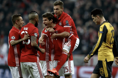 加盟曼城仅5个月！曝23岁国脚不满坐冷板凳 冬窗申请离队（来曼城才5个月 23岁国脚难忍久坐冷板凳拟冬窗申请离队）