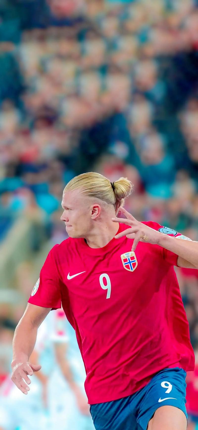 亚沙里：大约三个月后，能在一场友谊赛里首发的感觉真好（亚沙里：阔别三个月再度友谊赛首发，感觉真棒）