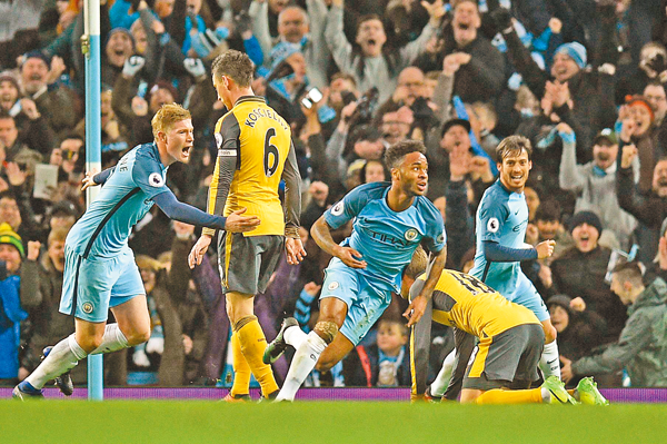 篮网爆冷胜绿军，三分雨浇灭凯尔特人反扑火焰（篮网冷擒绿军，三分狂潮浇熄凯尔特人反扑）