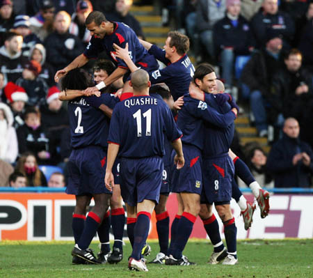 贝蒂斯被判点球的VAR录音公布：巴尔特拉一开始就抬起手臂（VAR音频公布贝蒂斯点球判罚：巴尔特拉一开始就举臂）