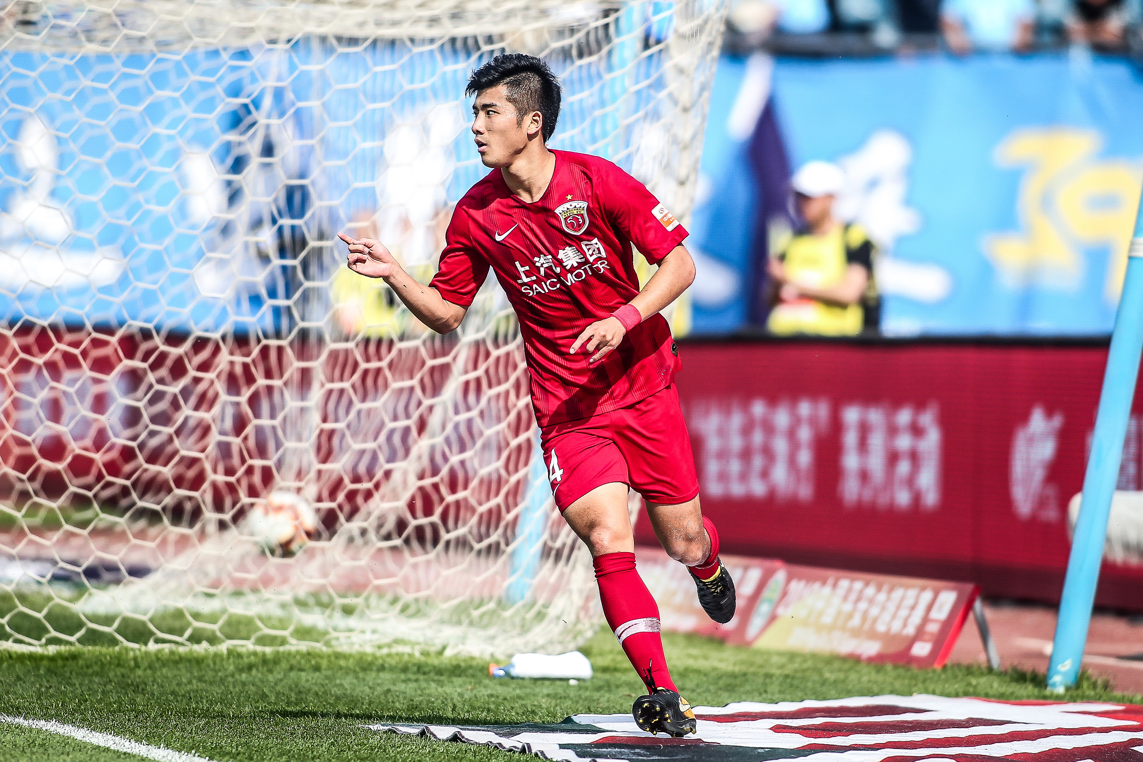 又淘到好外援了？吉林威尔逊12中7拿到20分13板4助1断2帽