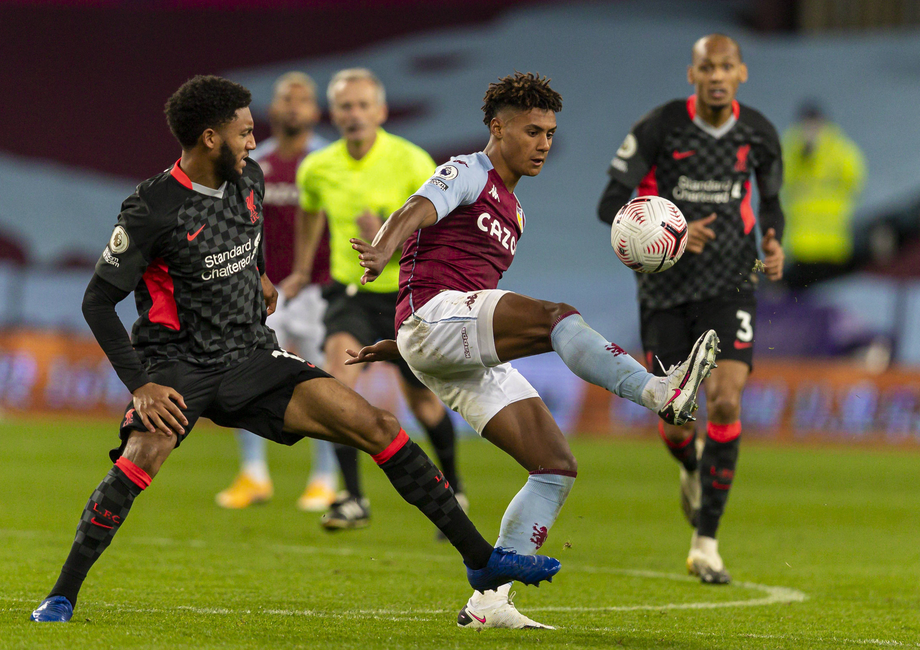 中超赛报：广州队主场击败武汉三镇,（中超战报：广州队主场力克武汉三镇）