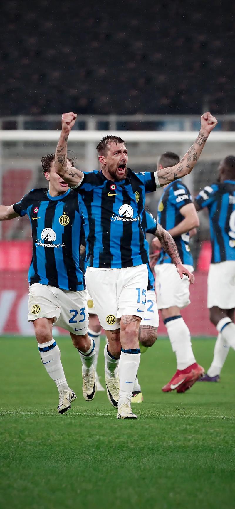 意甲半场：贝内德扎克点射破僵，比萨暂0-1帕尔马（意甲半场战报：贝内德扎克点球先拔头筹，帕尔马暂1-0领先比萨）