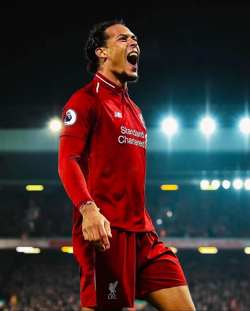 哈登在比赛中超越安东尼，进入NBA历史得分榜前十，成为首位2009届进入前十的球员，距30000分仍需1710分。（哈登超越安东尼跻身NBA历史得分前十，成2009届首人，距3万分还差1710分）