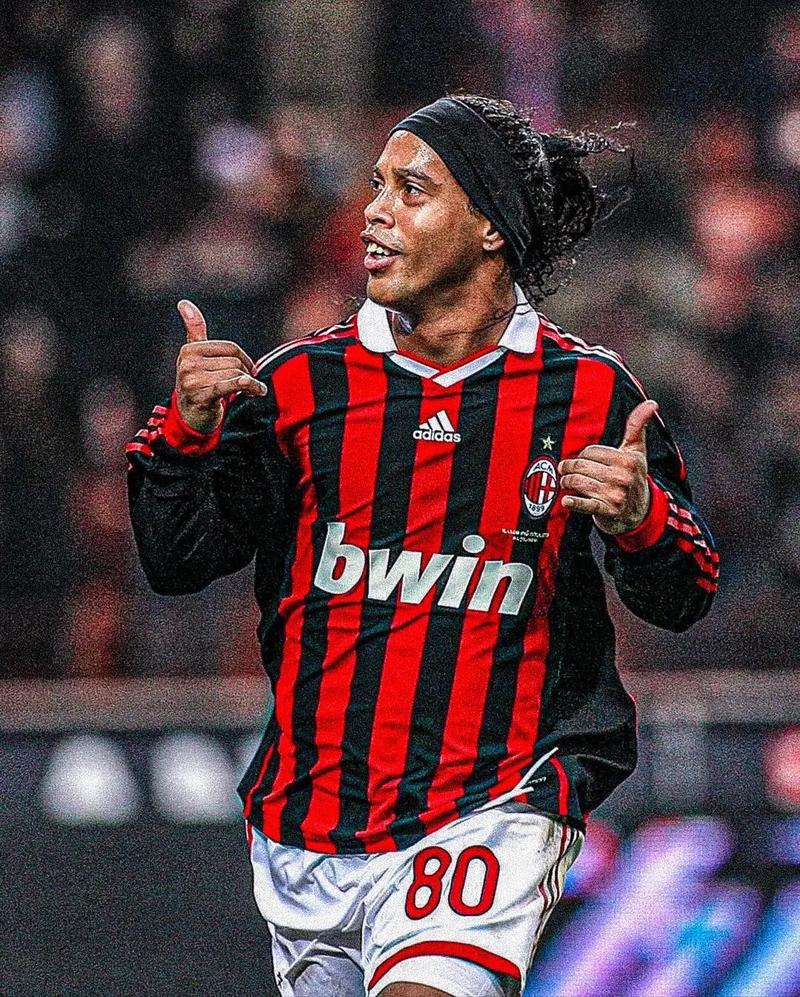 意媒：卡洛斯-奥古斯托接近与国米续约至2030年，年薪300万欧（意媒：卡洛斯-奥古斯托接近续约国米至2030，年薪300万欧元）