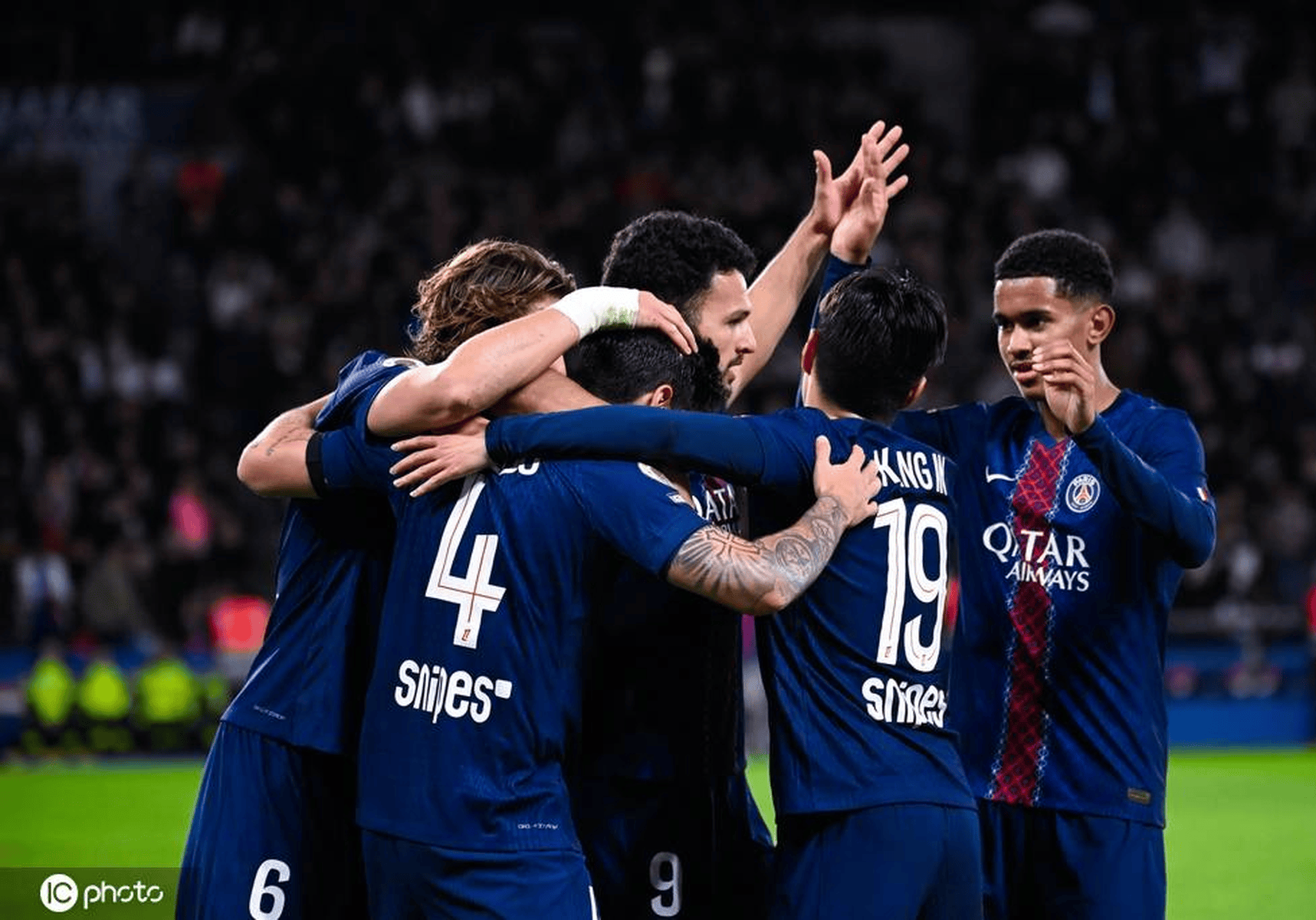 科瓦奇：我对施洛特贝克续约保持乐观；安塞尔米诺留到赛季末（科瓦奇看好施洛特贝克续约，安塞尔米诺将留队至赛季结束）