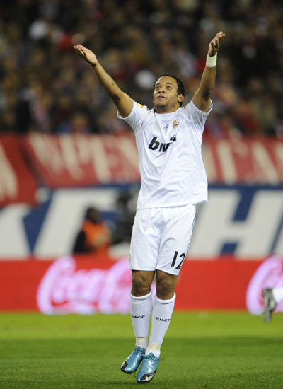 科尔：勇士仍需提升防守质量，但失误才是胜负的关键因素（科尔直言：勇士防守仍待提高，胜负更取决于失误）