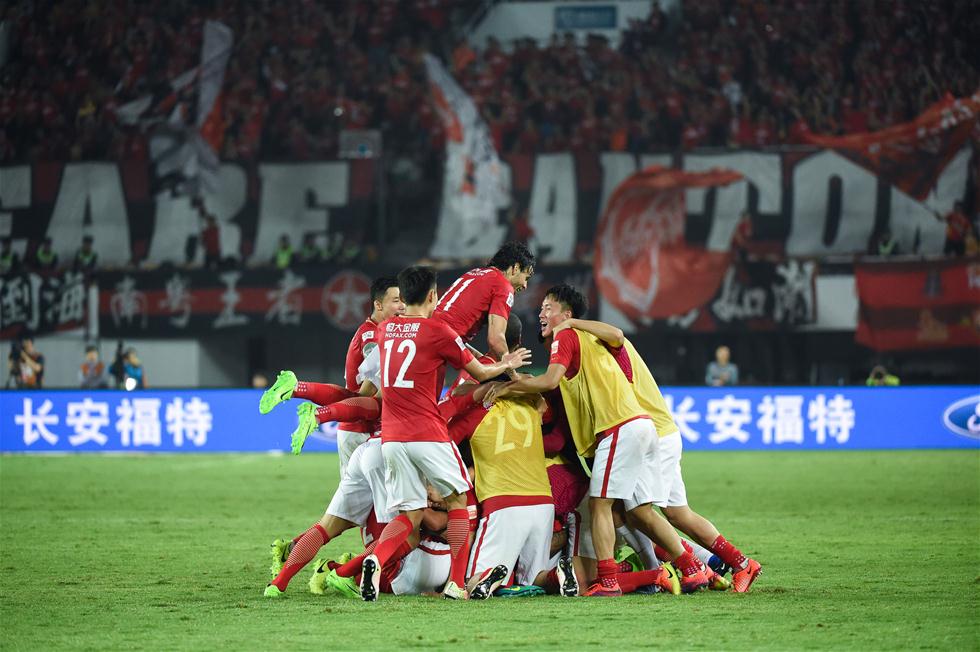 于帕谈未来：我们会做出正确的决定，现在我专注于这个赛季