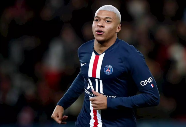 懂球帝12周年120大瞬间1／8决赛：重磅来袭，谁将通往八强？（懂球帝12周年120大瞬间16强对决：巅峰开战，谁能晋级八强？）