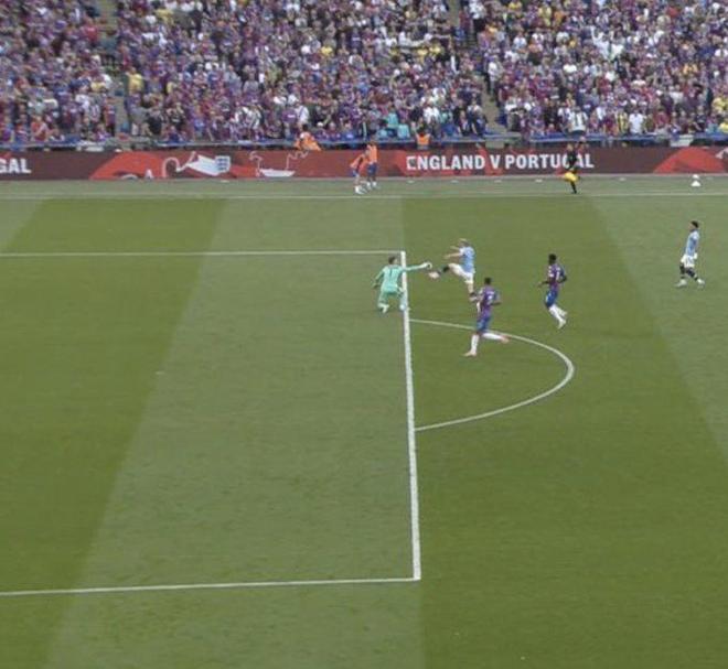 巴西足协主席：内马尔是伟大的球员，世界杯名单完全由安帅定（巴西足协主席：内马尔伟大，世界杯名单由安帅全权决定）