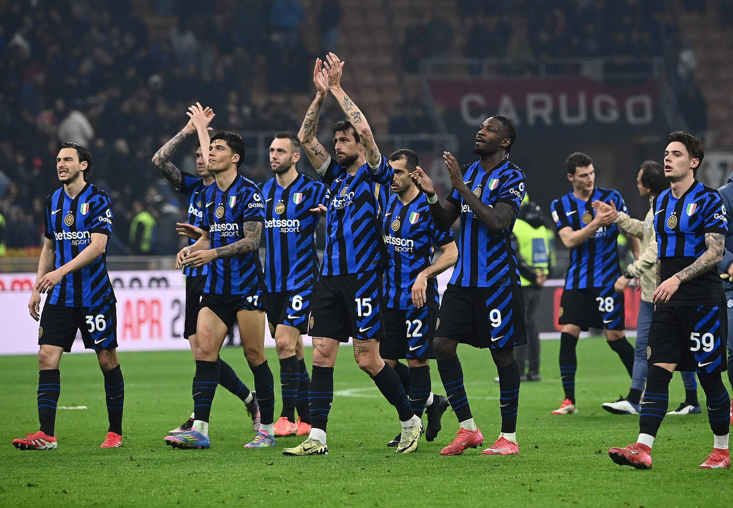 最想“偷师”队友的哪种特质？泽林斯基：姆希塔良的足球智慧（泽林斯基：最想偷师姆希塔良的足球智慧）