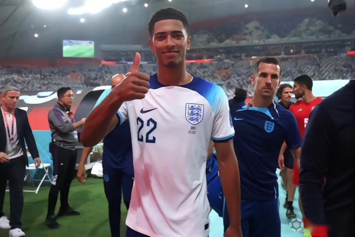 科克达成西甲500场里程碑，成代表单一球队第七人（科克完成西甲500场，史上第七位仅效力一队达此里程碑的球员）