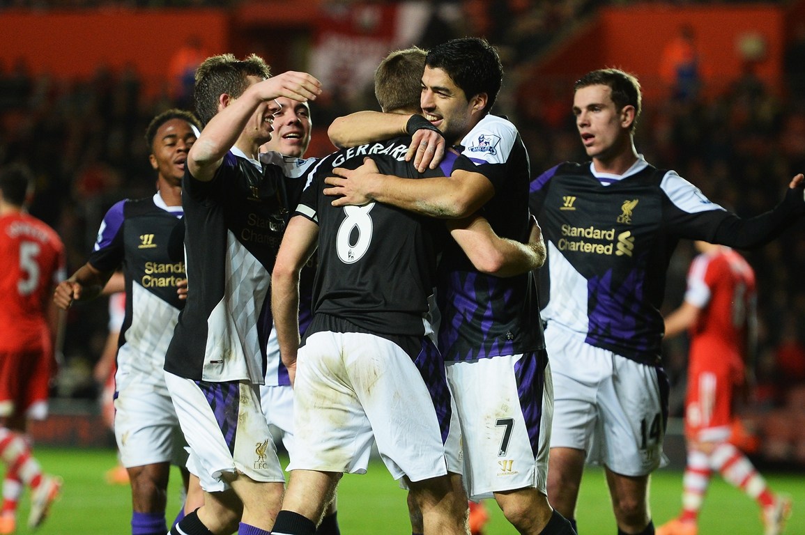 恩里克：开球出边线是学里昂；执教塞尔塔时开始从看台看比赛（路易斯·恩里克：开场将球踢出界是向里昂学习；执教塞尔塔时就开始在看台观战）