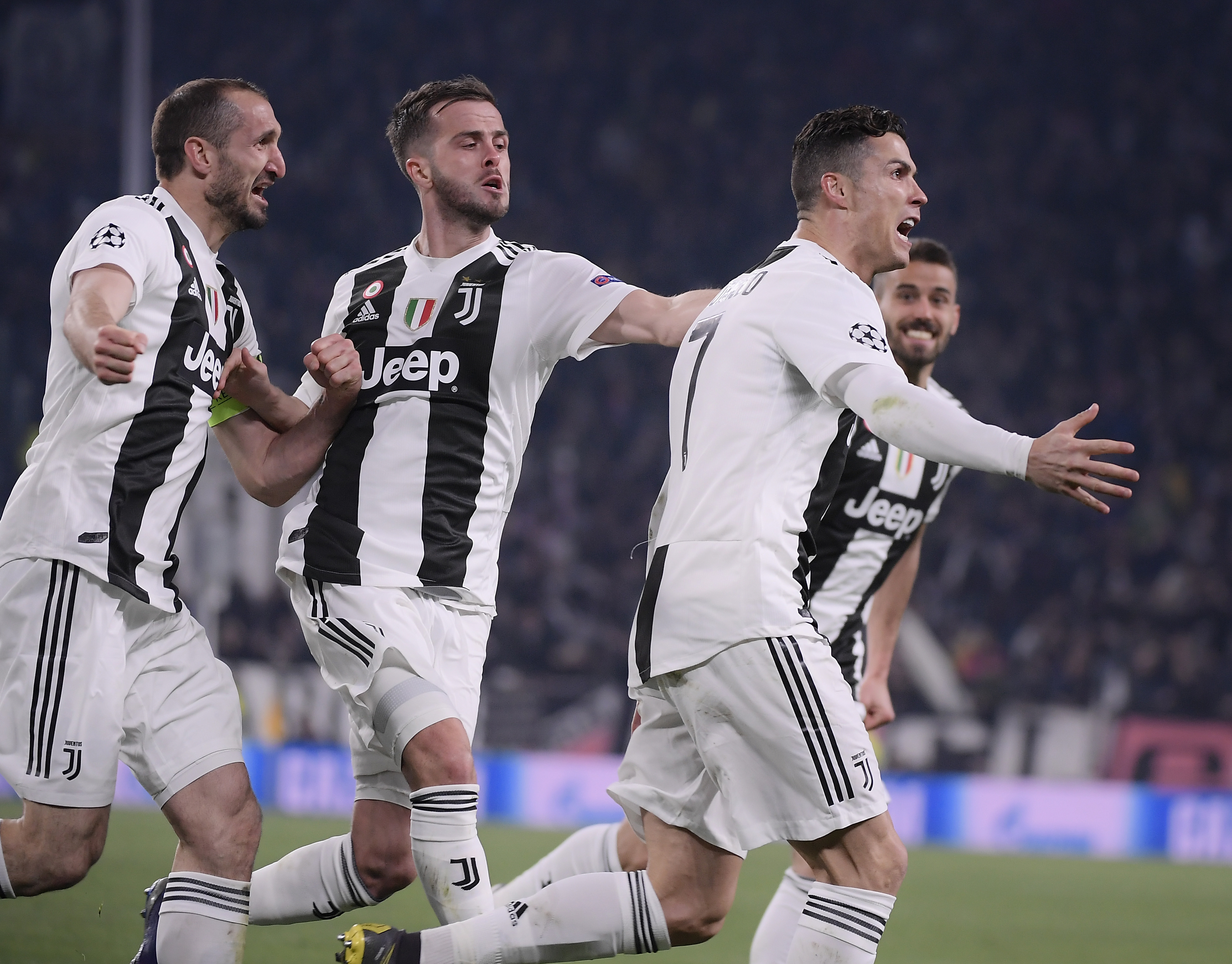 基德：艾顿的复出会分担东契奇压力，也会让湖人变得更出色（基德：艾顿回归将减轻东契奇负担，也会让湖人更强）