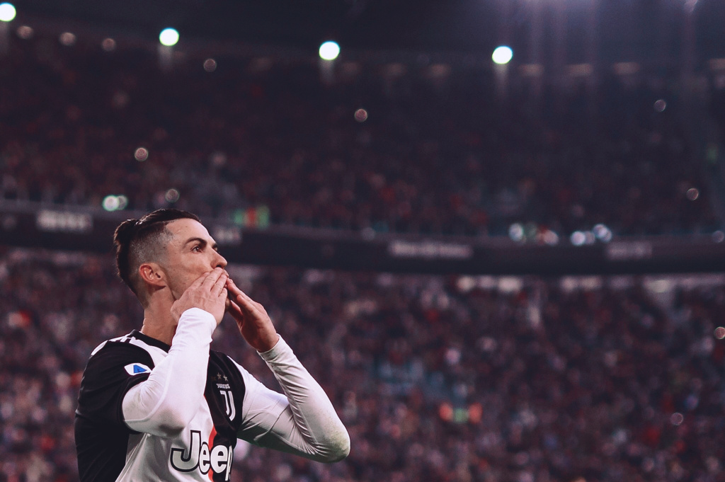 163球，劳塔罗超越马佐拉独占国米队史射手榜第四位（劳塔罗163球超越马佐拉，独占国米队史射手榜第4位）